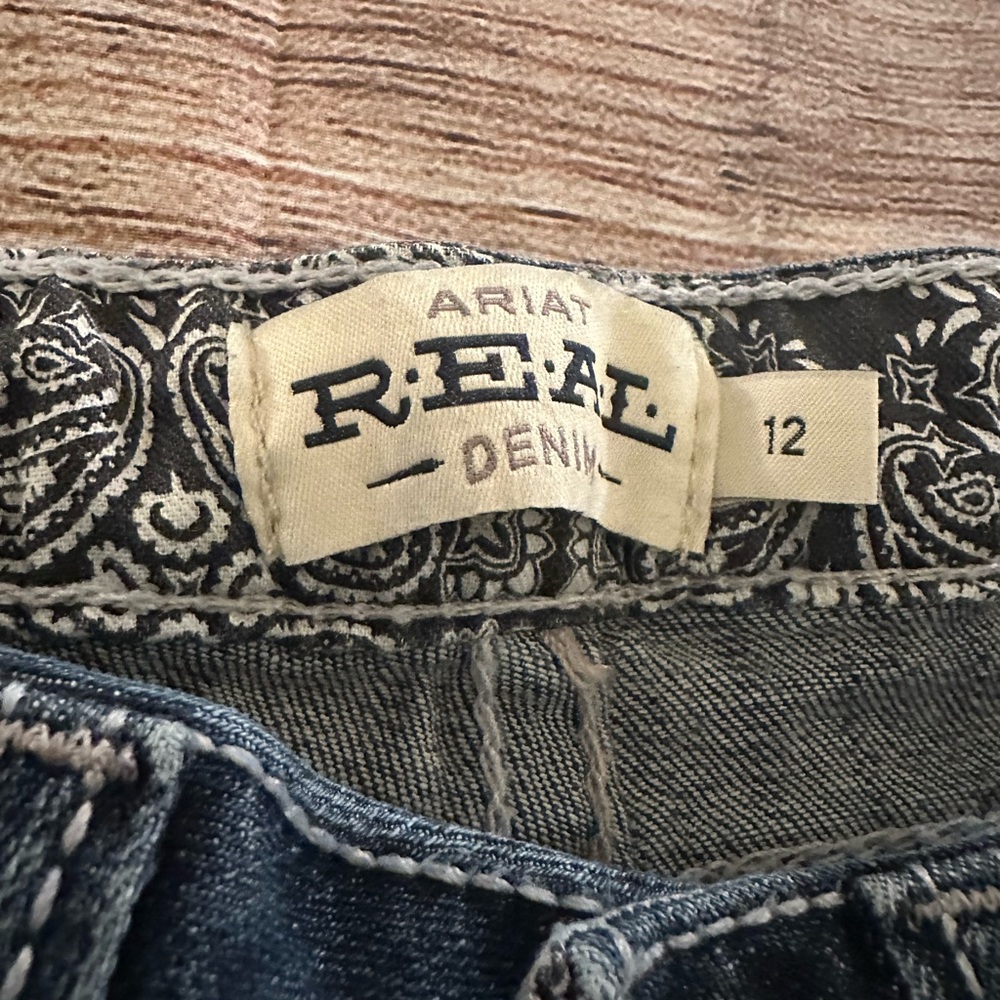 Girls ariat jeans